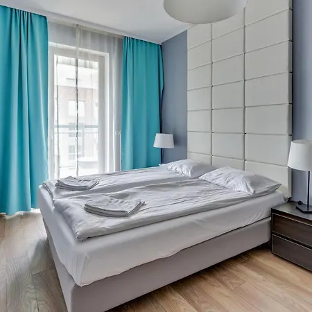 Grand - Szafuza Szafarnia