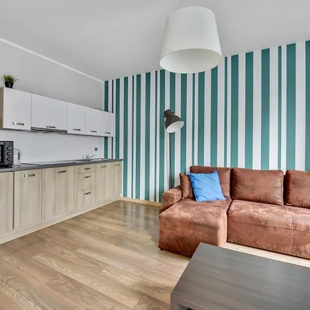 Grand - Szafuza Szafarnia