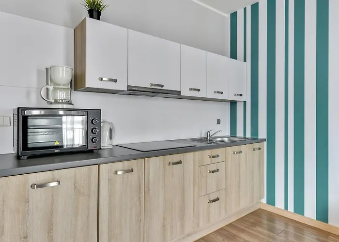 Grand - Szafuza Szafarnia Apartamento