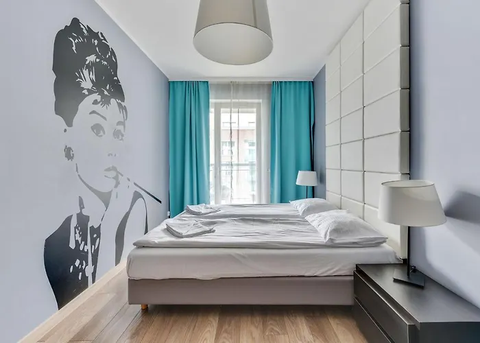 Grand - Szafuza Szafarnia