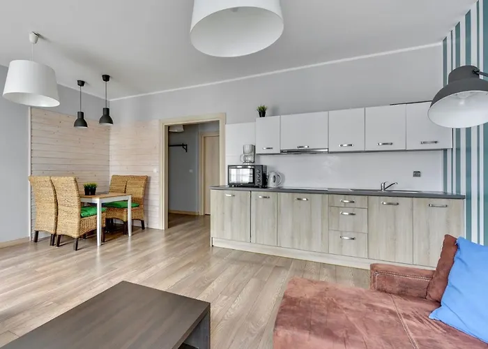 Grand - Szafuza Szafarnia Apartment